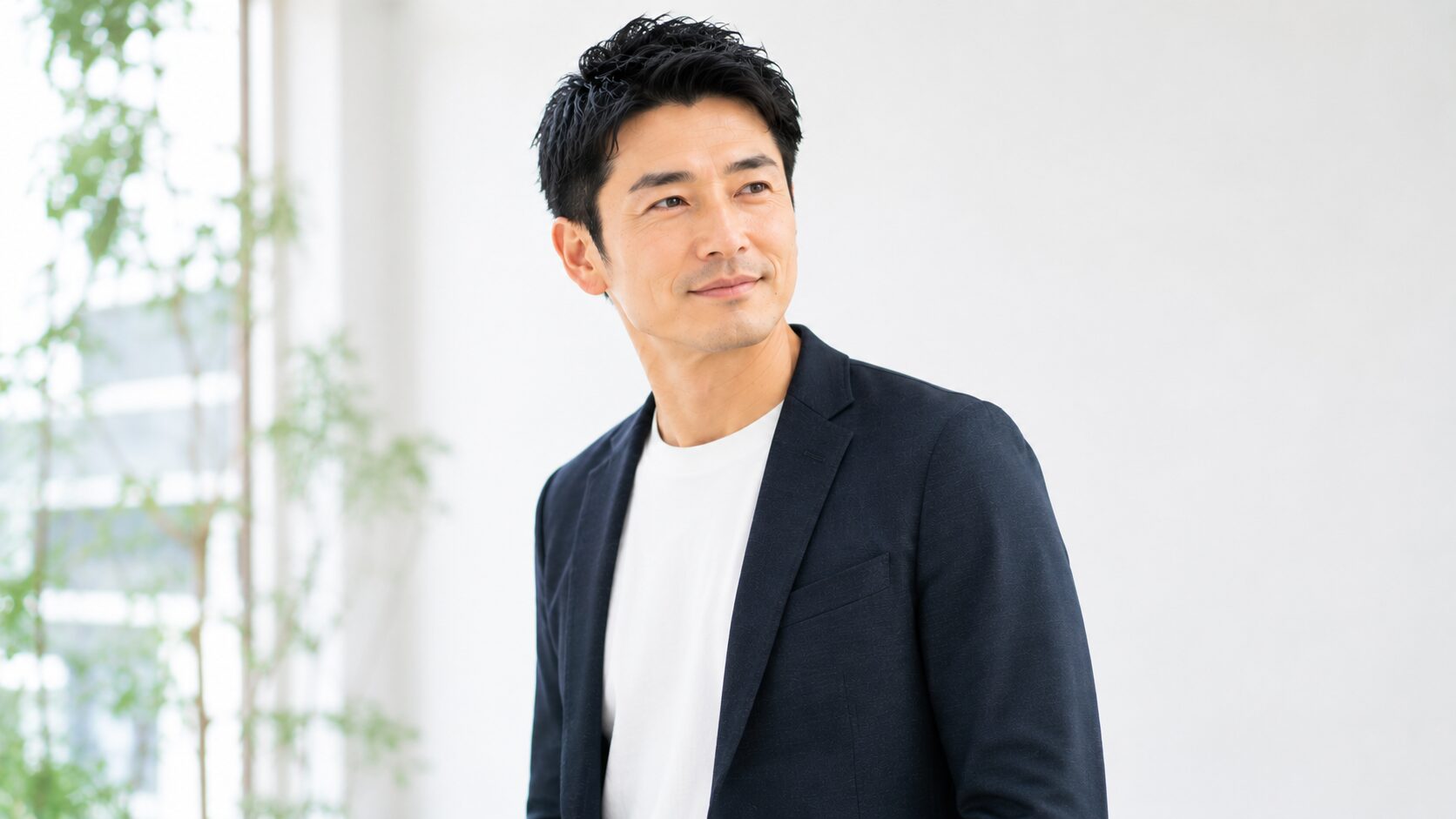 笑顔のアラフォー男性