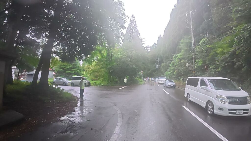 杉並木の道(16.6km付近)