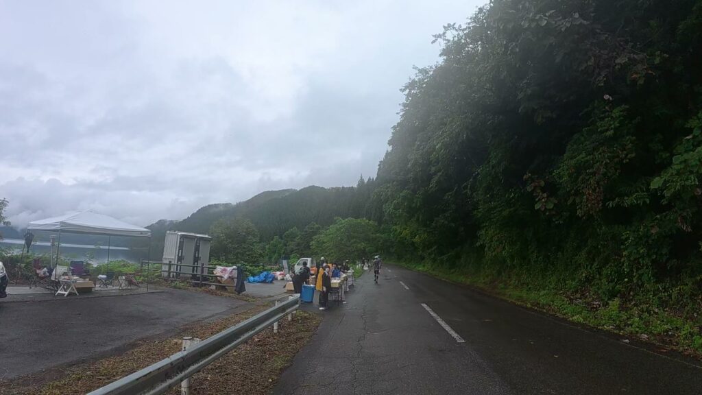 27.5km付近のテント(スポンジ地点のあたり)